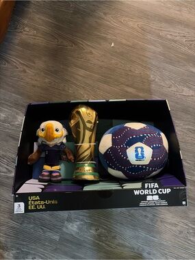 FIFA World Cup USA Plush & Soccer Ball Gift Set - Blue, Gold, White